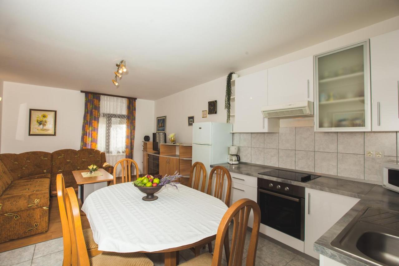 Apartmani Nada & Darko, Kampor, Rab, Hrvatska 외부 사진